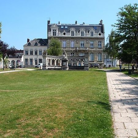 Studio Douillet En Hyper Centre Valenciennes Eksteriør bilde